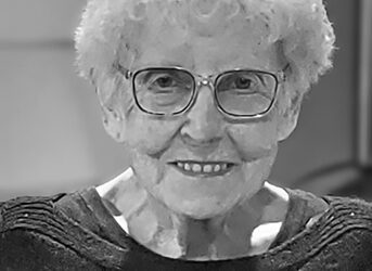 Dolores Yvonne Zitterich